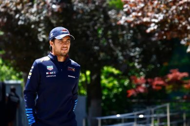 2025'te F1'de kalacağından emin olan Perez: "Her şeyin yakında kararlaşması güzel olur" 